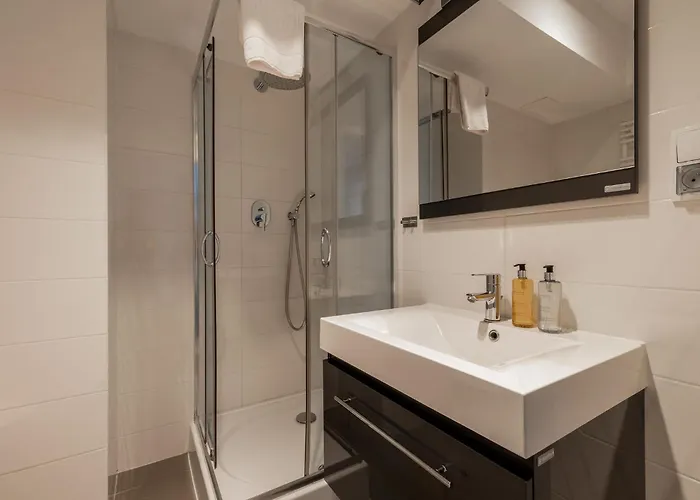 Rentplanet - Krawiecka Apartment